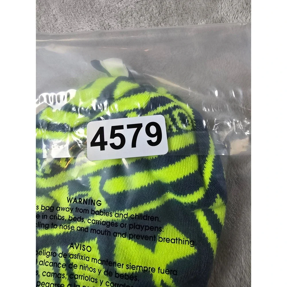 Under‎ Armour Youth Beanie Hat OSFA Blue Neon Yellow Knit Winter Cap